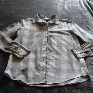 BANANA REPUBLIC Gray & White BUFFALO Plaid RUFFLE Trim FLANNEL Top Sz SMALL